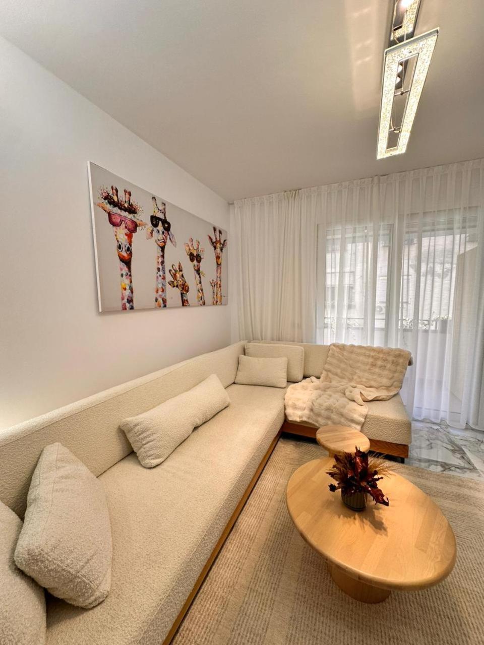 Agate City Center Apartment Tirana Exterior foto